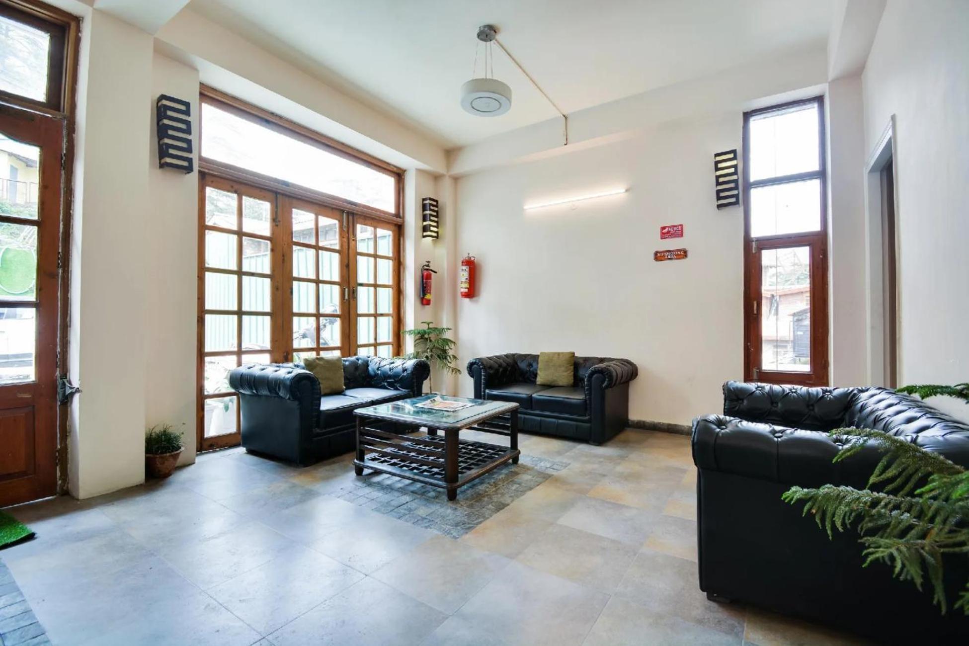 Hotel Aangan Regency Shimla Zewnętrze zdjęcie