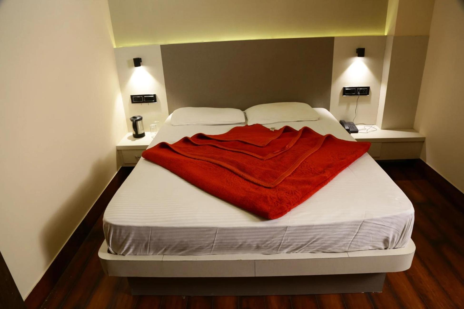 Hotel Aangan Regency Shimla Zewnętrze zdjęcie