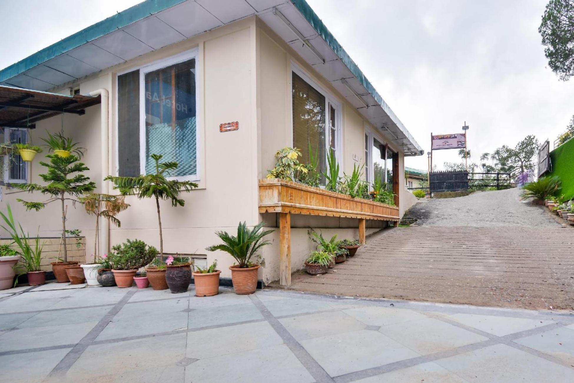 Hotel Aangan Regency Shimla Zewnętrze zdjęcie