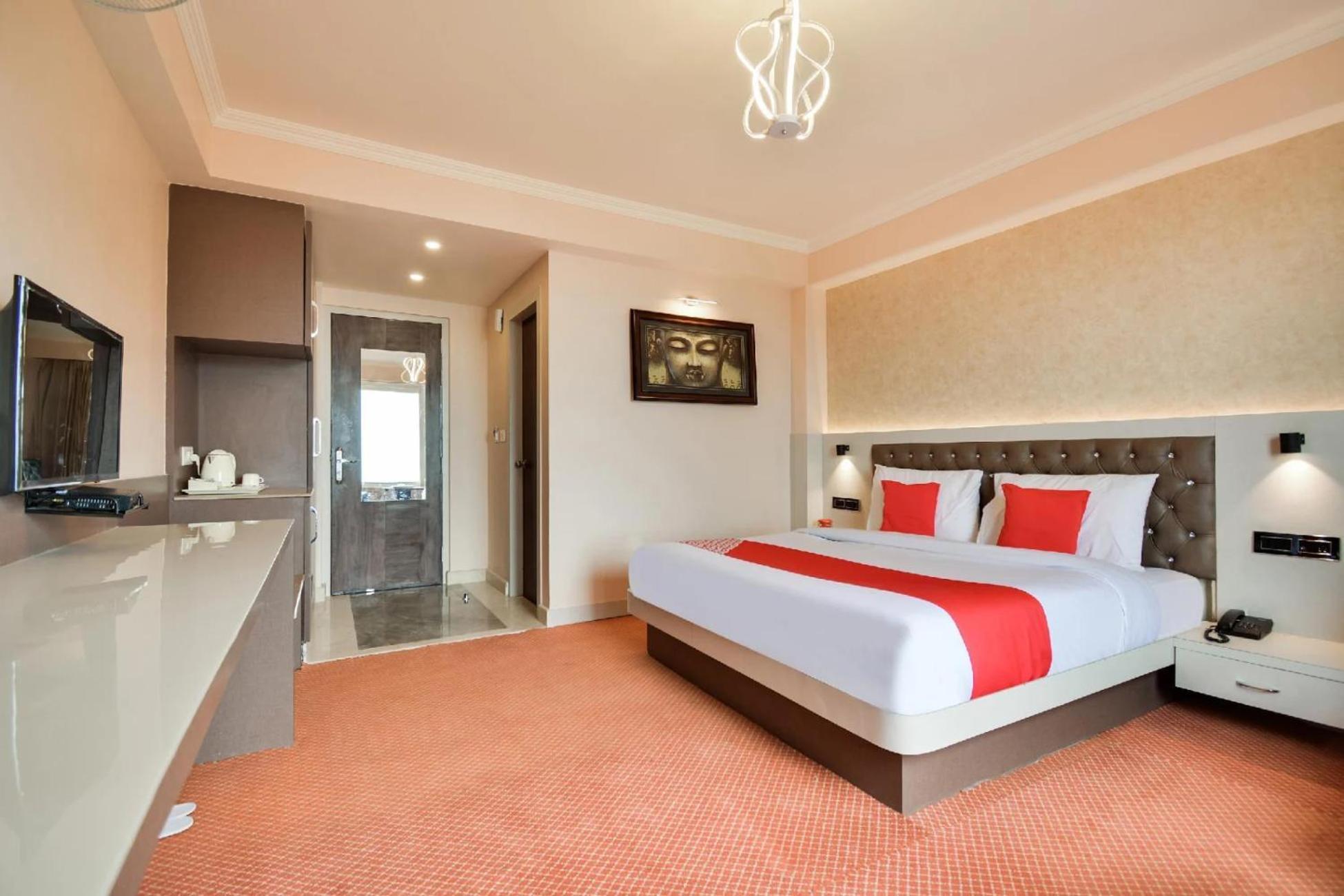 Hotel Aangan Regency Shimla Zewnętrze zdjęcie