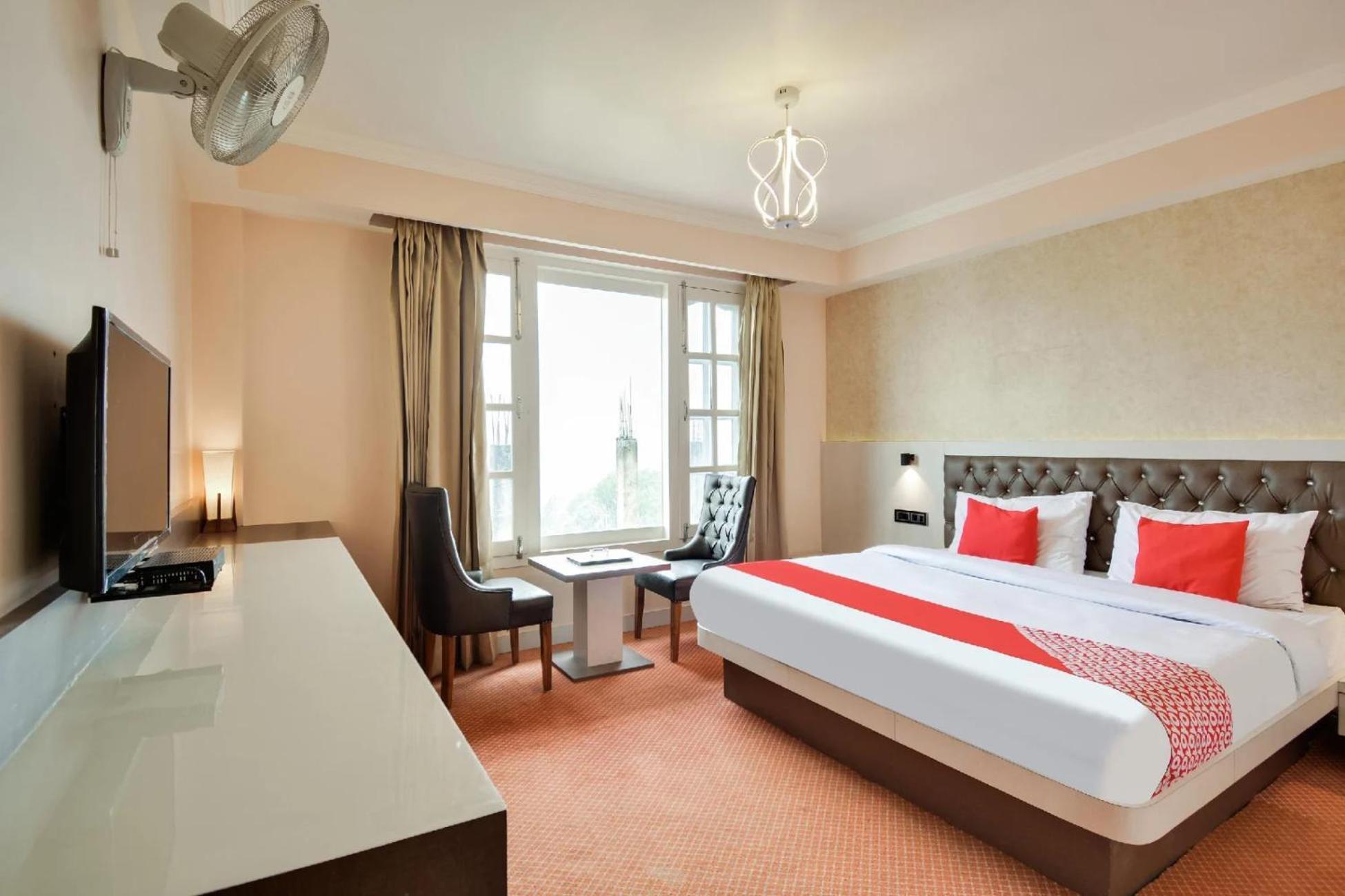 Hotel Aangan Regency Shimla Zewnętrze zdjęcie