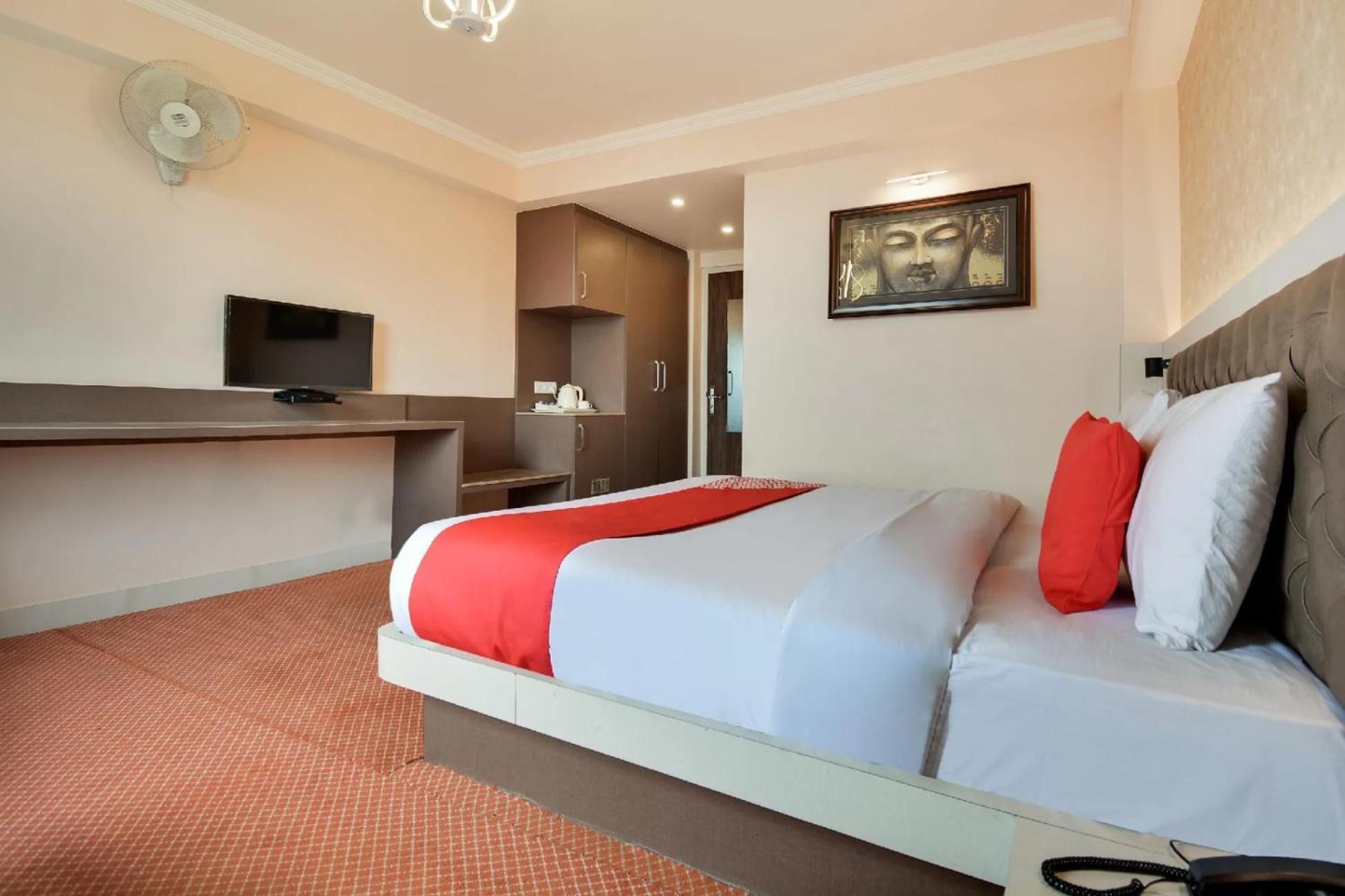 Hotel Aangan Regency Shimla Zewnętrze zdjęcie