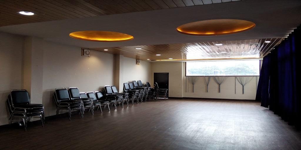 Hotel Aangan Regency Shimla Zewnętrze zdjęcie